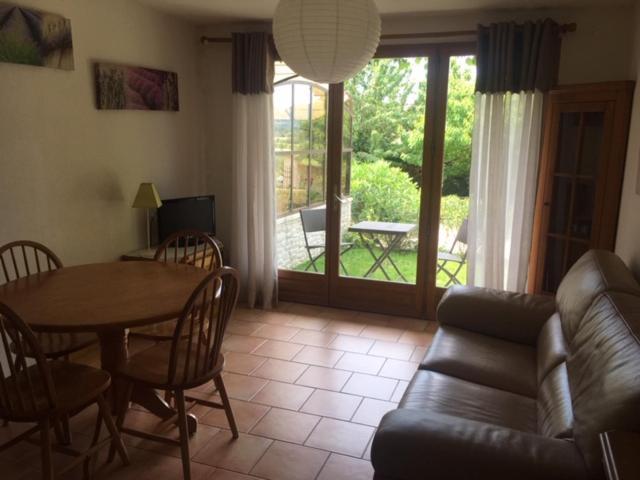 Gite L'Annexe Villelaure Esterno foto