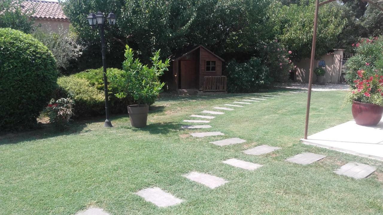 Gite L'Annexe Villelaure Esterno foto